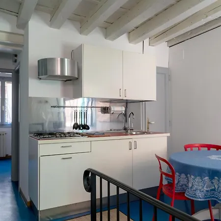 Lorenzo'S Home Venice Exterior photo